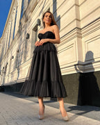 Rochie eleganta de petrecere cu corset din dantela.